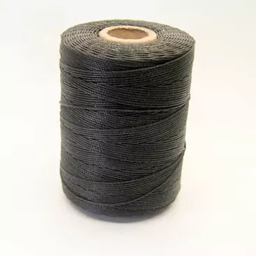 In che modo il filo per cucire cerato intrecciato piatto può risolvere i colli di bottiglia nella cucitura delle fabbriche di calzature e pelletteria?
